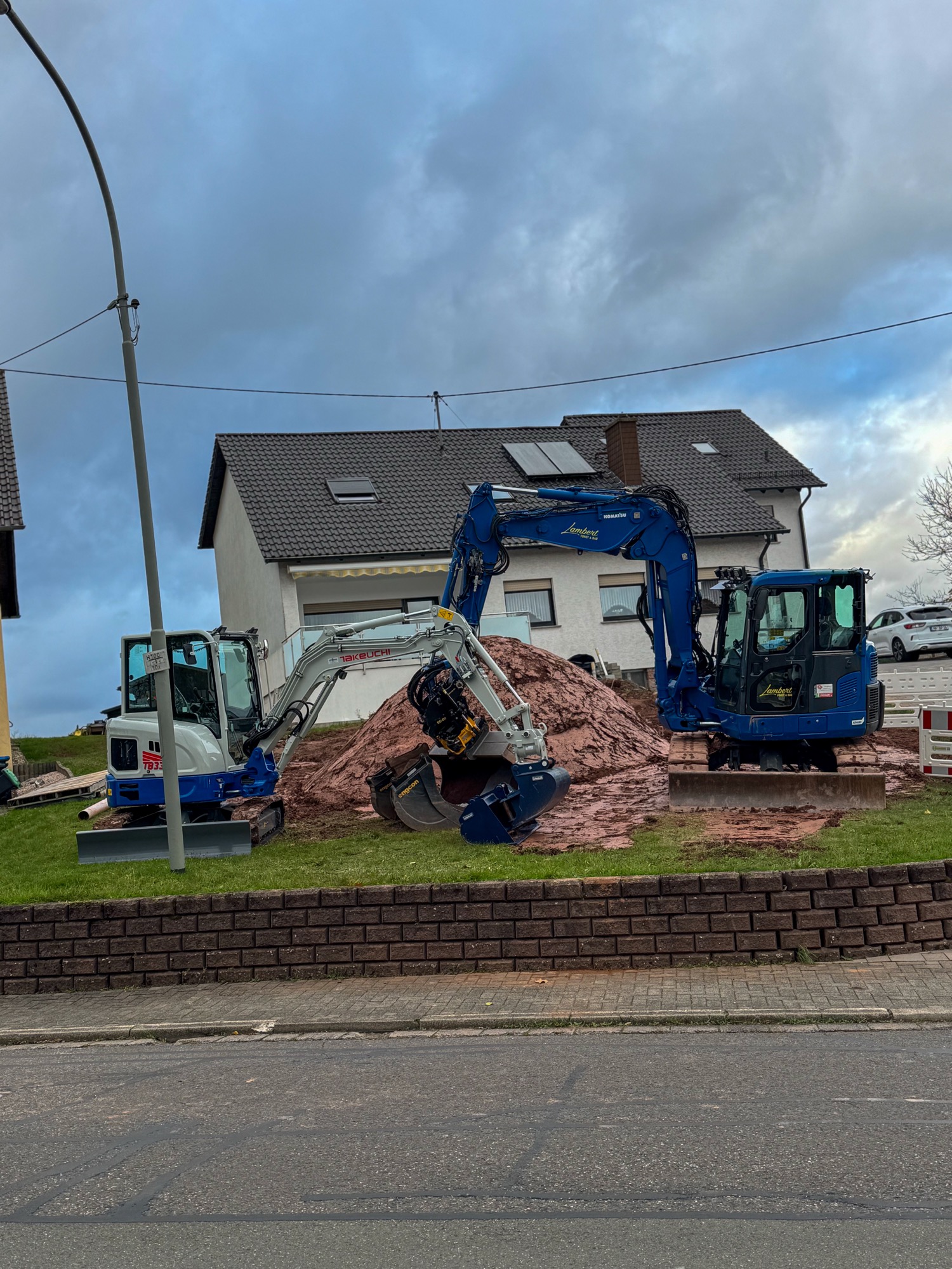 Landschaftsbau – Baustelle Außenanlage Illingen im Saarland