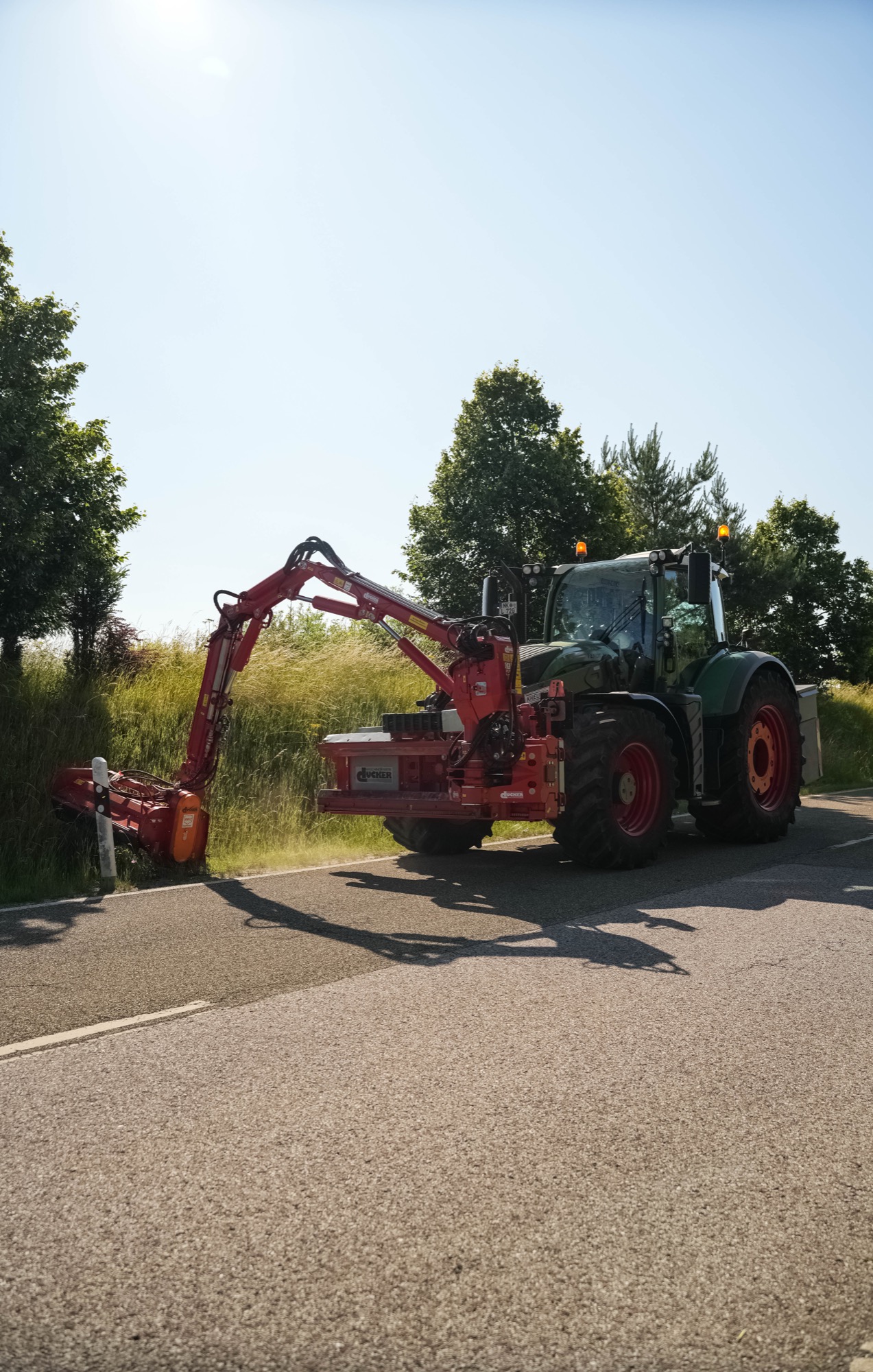 Fendt Mäharbeiten Ausleger
